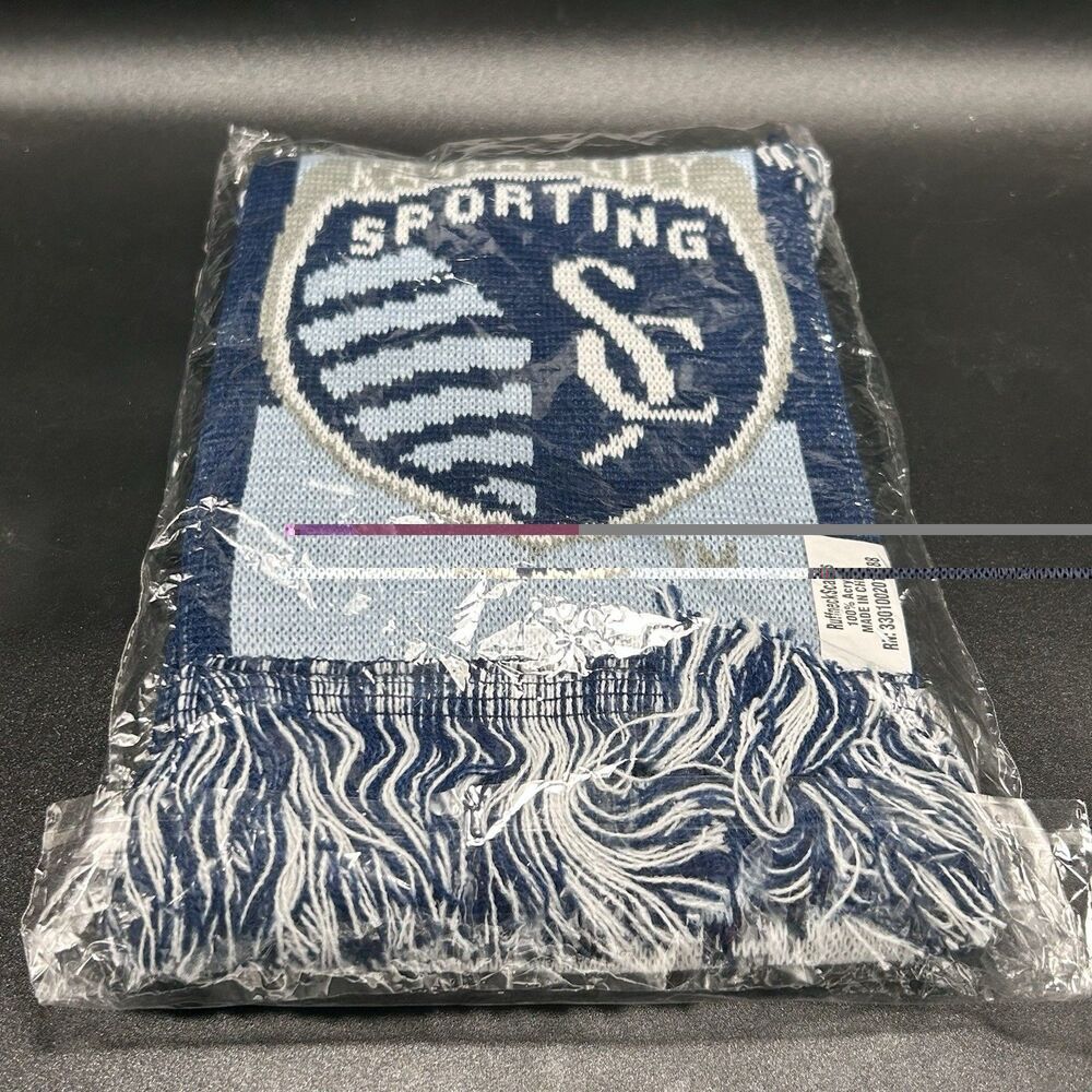 New Sporting KC Scarf Unisex Blue Knit Tassels Ruff Neck Acrylic